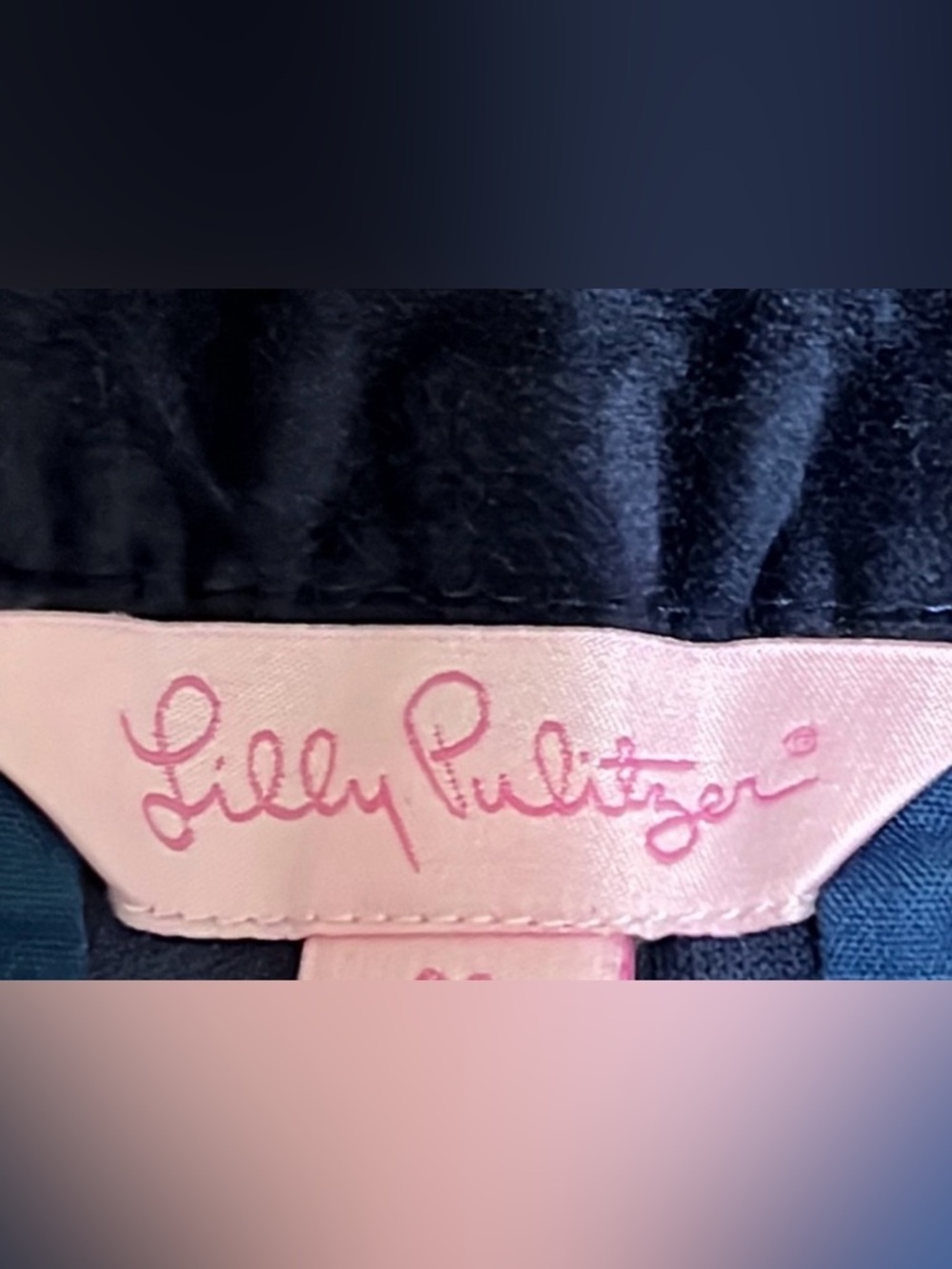 Lilly Pulitzer Adie Short Embroidered Pineapple - Picture 8 of 13